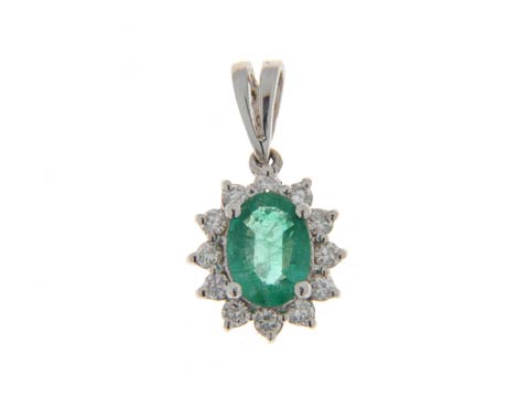 Rosette pendant with Emerald Rosette pendant with Emerald