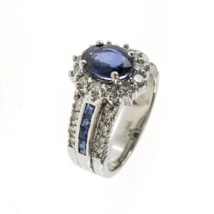 Ceylon Sapphire Ring